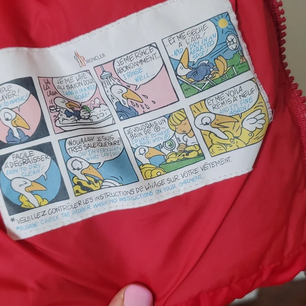 Moncler jacket size 10 with feathers hat around the hat - Picture 7 of 15